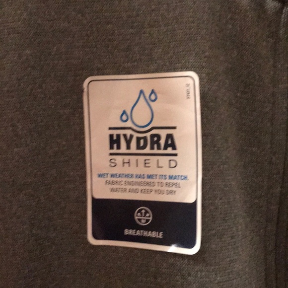 IZOD Golf Pullover - Picture 4 of 4